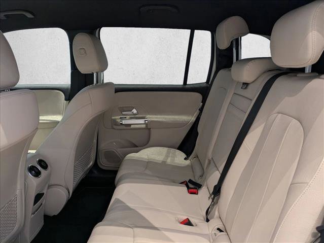 Certified 2025 Mercedes-Benz GLB 250 4MATIC image 19