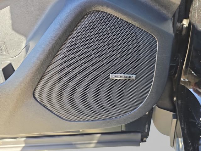 Certified 2025 Subaru Ascent Limited w/ Popular Package #1 image 15