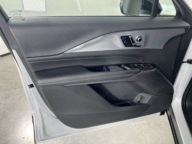 Certified 2024 Cadillac Lyriq Tech RWD image 23