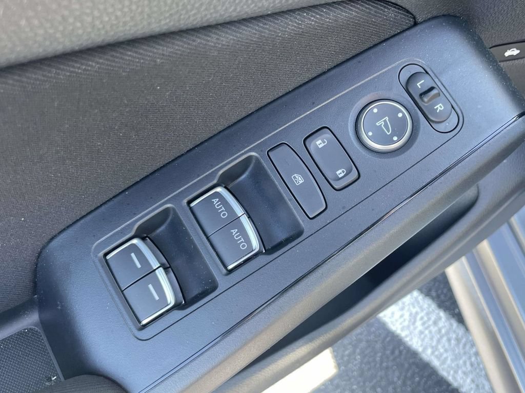 Used 2025 Honda Civic LX image 17