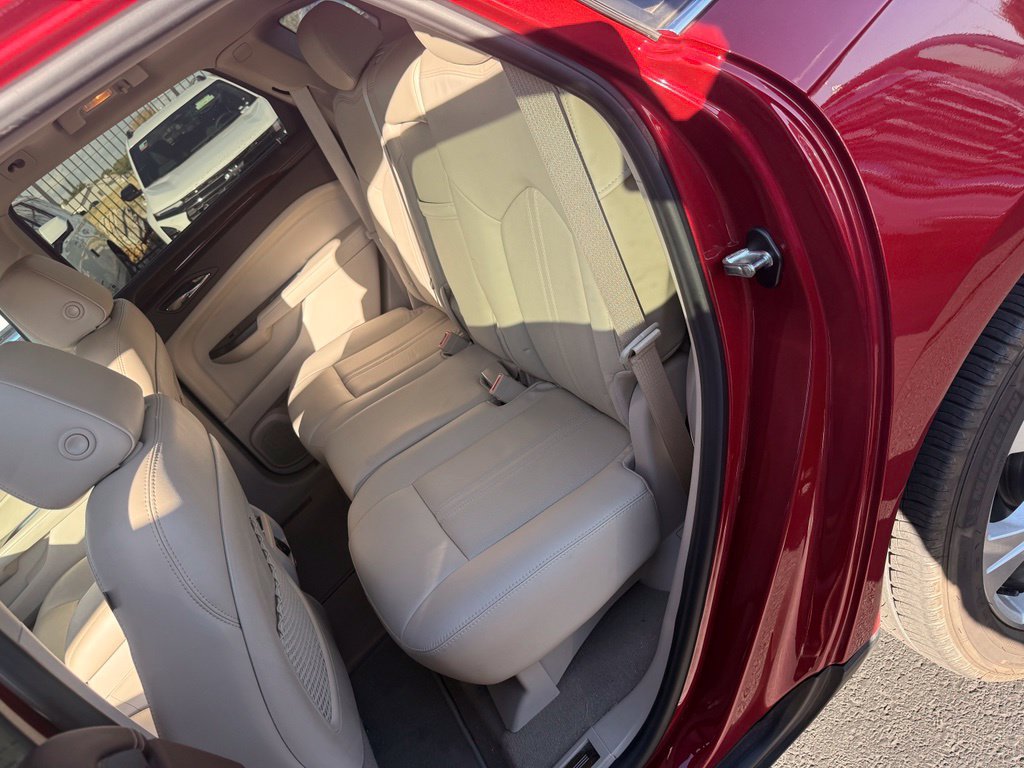 Used 2015 Cadillac SRX Performance w/ Driver Awareness Package FWD image 14