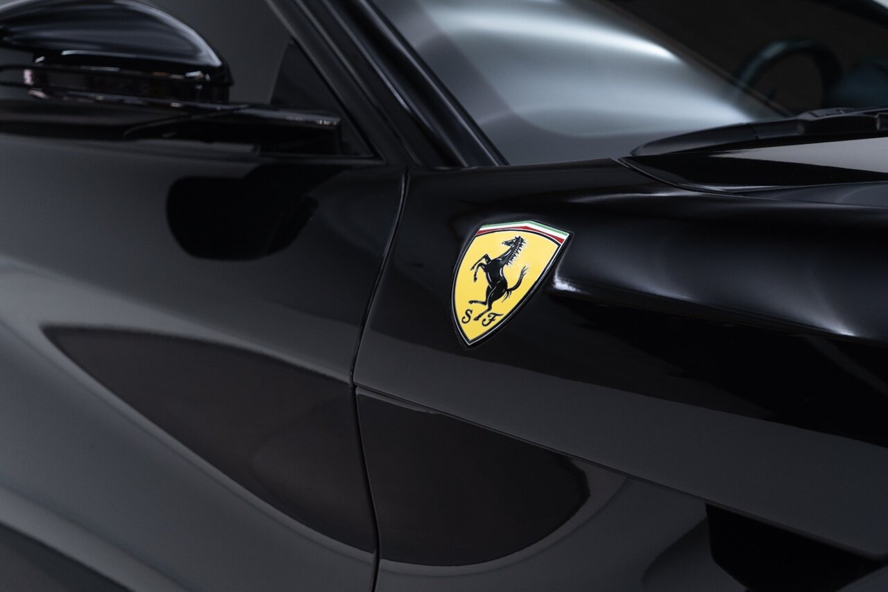 Used 2014 Ferrari F12 Berlinetta RWD image 31