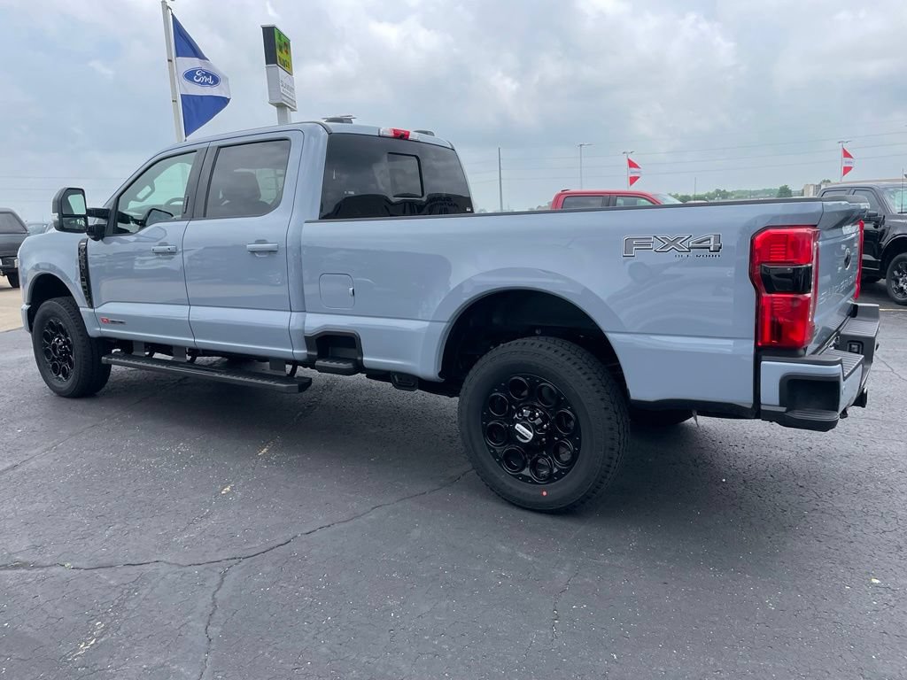 New 2026 Ford F250 Lariat w/ Black Appearance Package AWD/4WD image 6