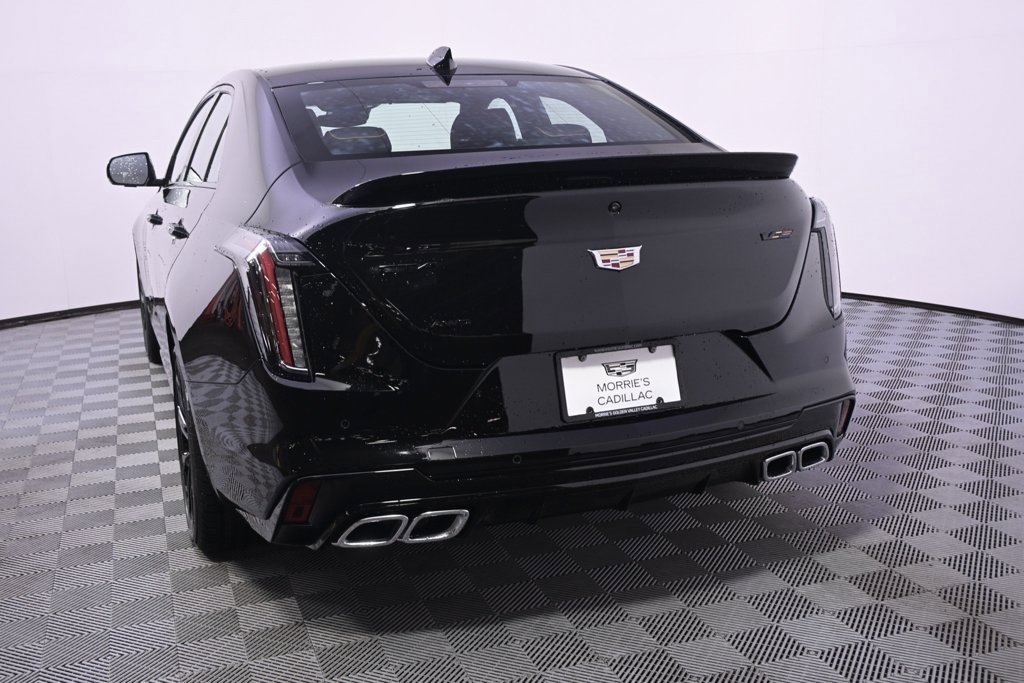 New 2026 Cadillac CT4 V w/ LPO, ONYX Package image 4
