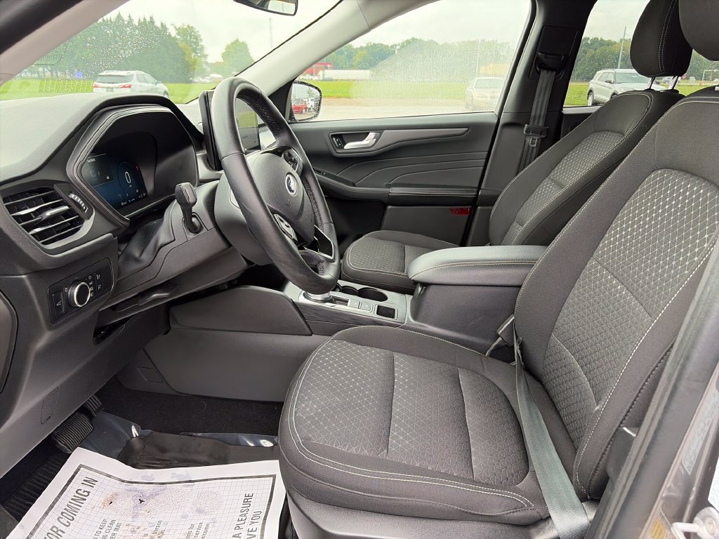 Used 2023 Ford Escape Active w/ Tech Pack #2 FWD image 15