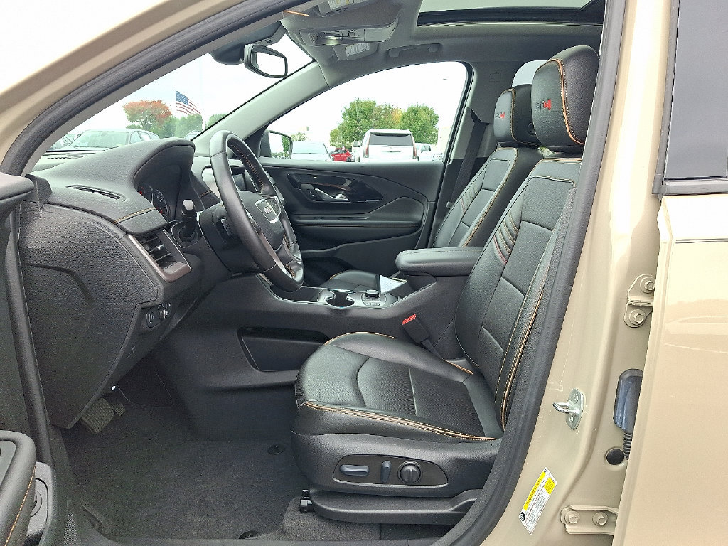 Certified 2022 GMC Terrain AT4 AWD/4WD image 14