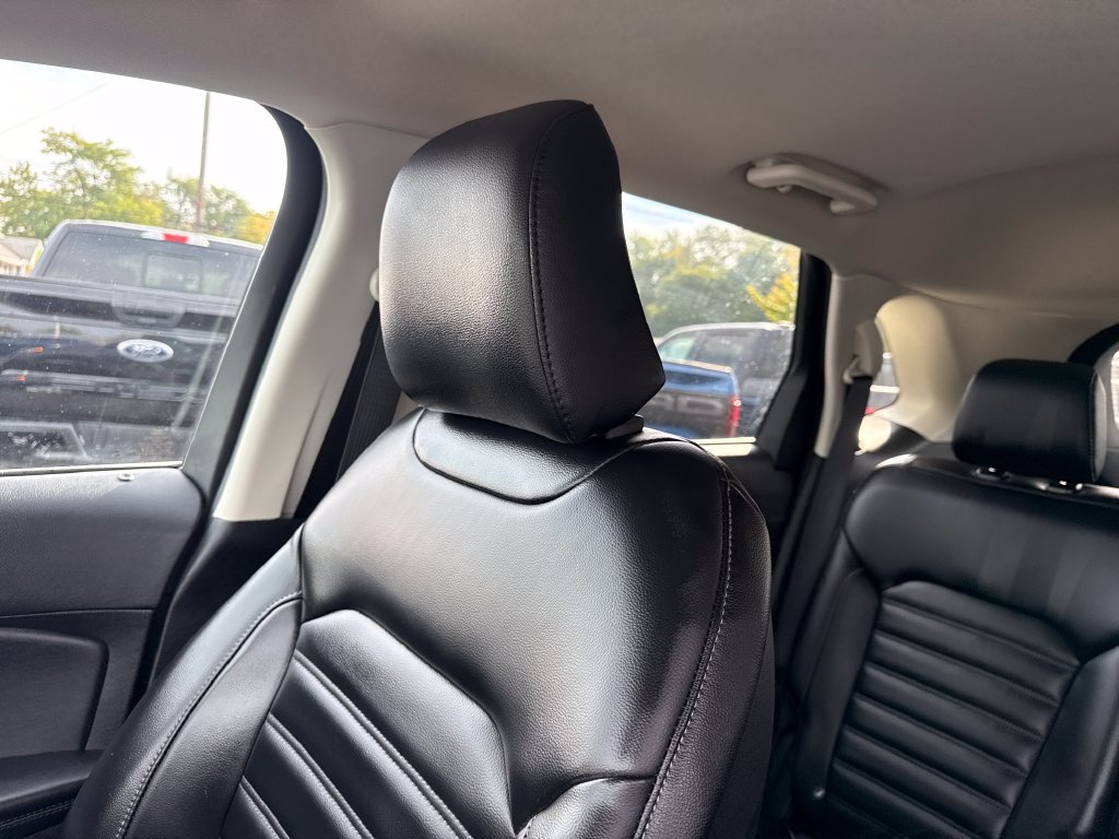 Used 2024 Ford Edge SEL w/ Convenience Package AWD/4WD image 37