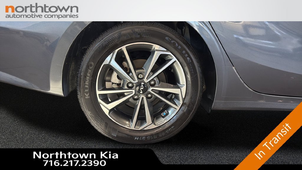 Certified 2023 Kia Forte LXS w/ LXS Technology Package FWD image 21