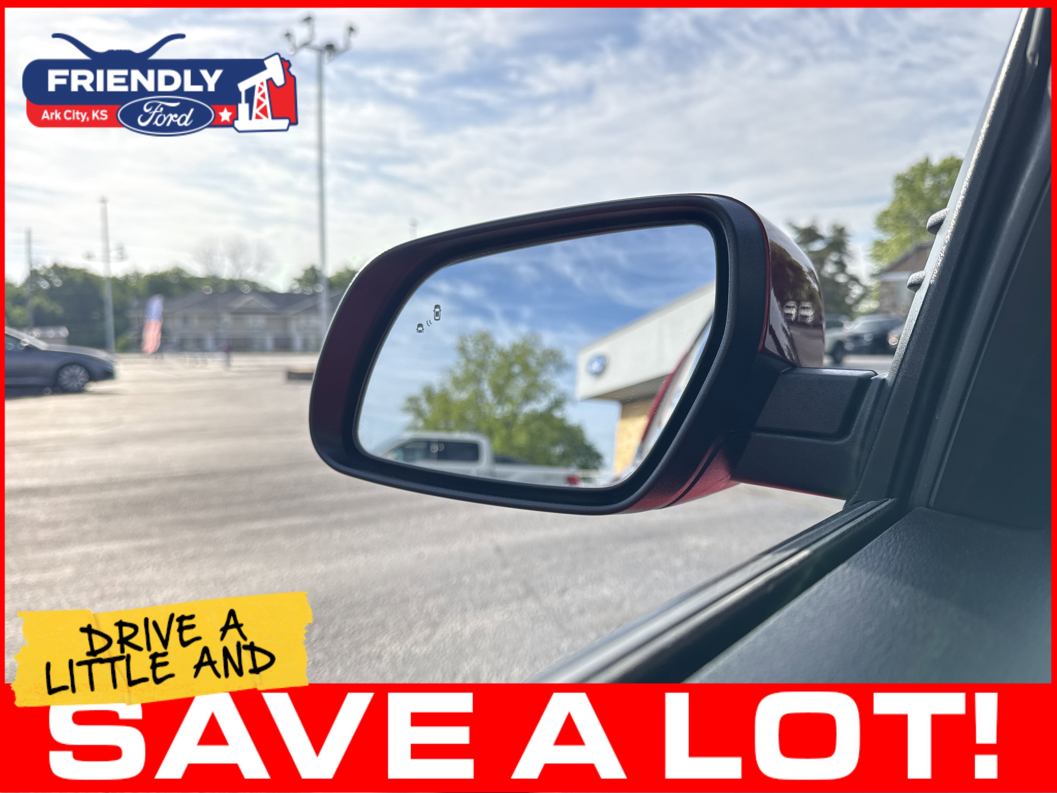 Used 2025 Hyundai Venue SEL FWD image 30