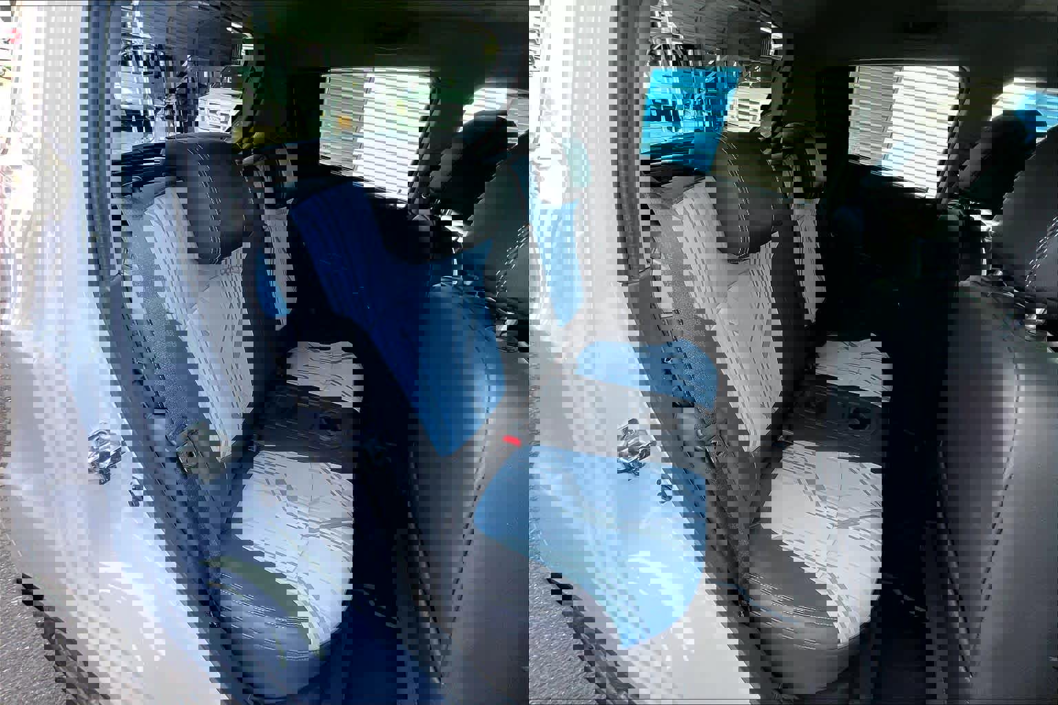 Used 2015 Chevrolet Spark LT image 19