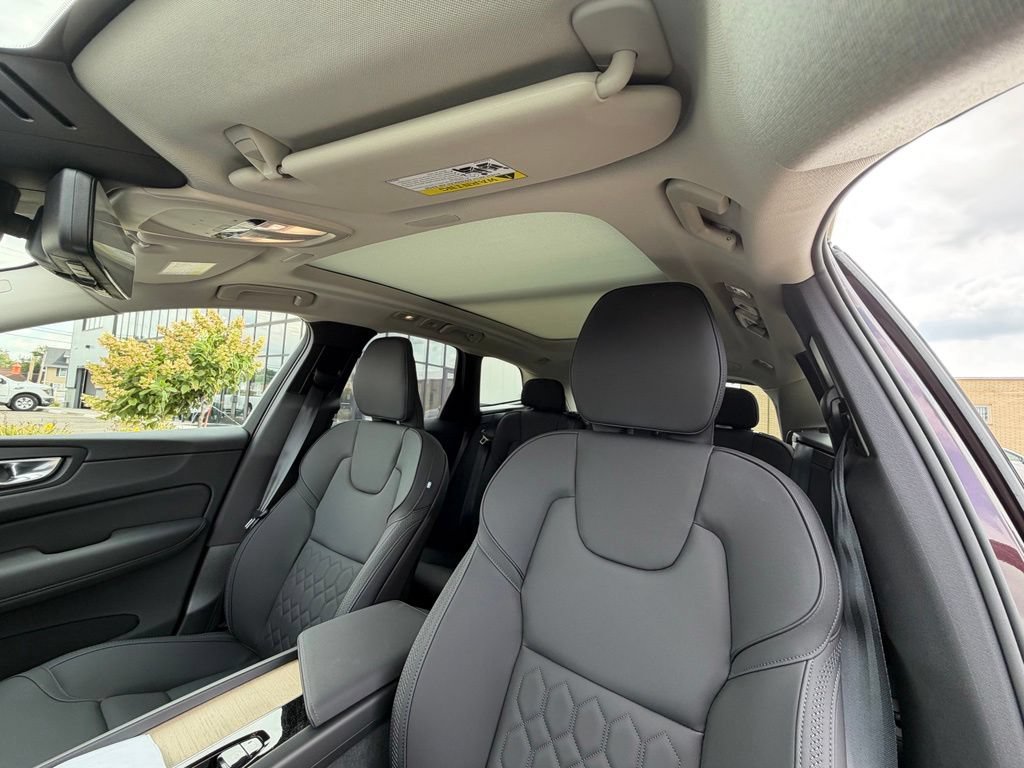 New 2026 Volvo XC60 B5 Plus w/ Climate Package AWD/4WD image 9