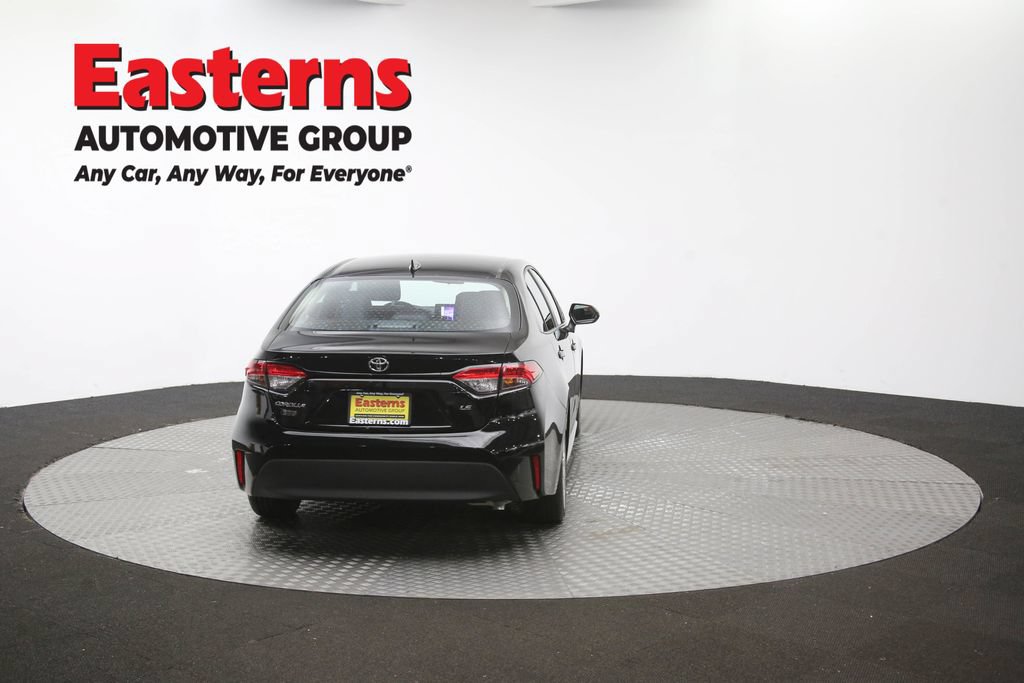 Used 2025 Toyota Corolla LE FWD image 39
