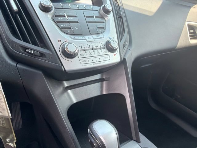Used 2013 Chevrolet Equinox LT w/ Driver Convenience Package AWD/4WD image 18