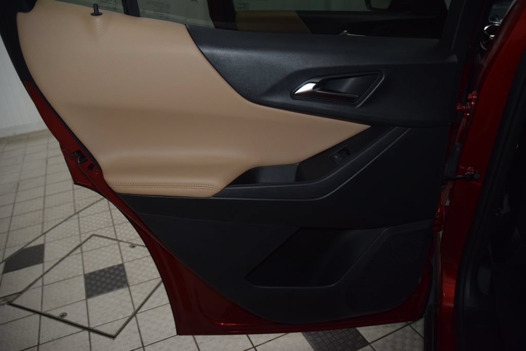 New 2027 Chevrolet Equinox ACTIV w/ Safety and Technology Package AWD/4WD image 46