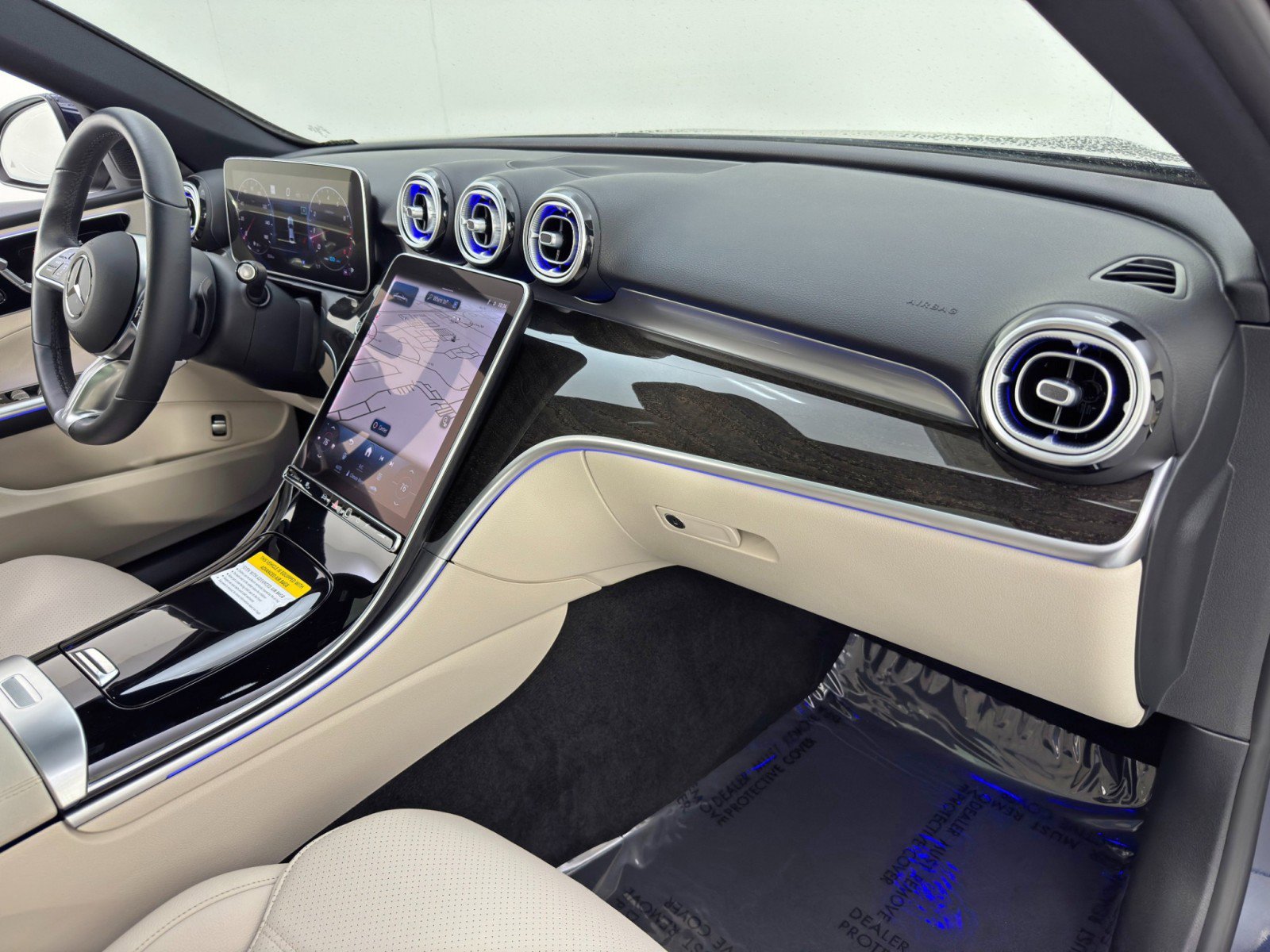 Used 2022 Mercedes-Benz C 300 Sedan w/ Exclusive Trim Package image 14