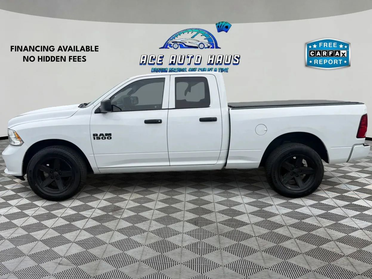 Used 2017 RAM 1500 Express AWD/4WD image 4