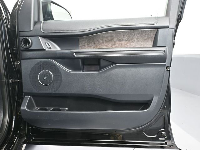 Used 2018 Ford Expedition Limited AWD/4WD image 51