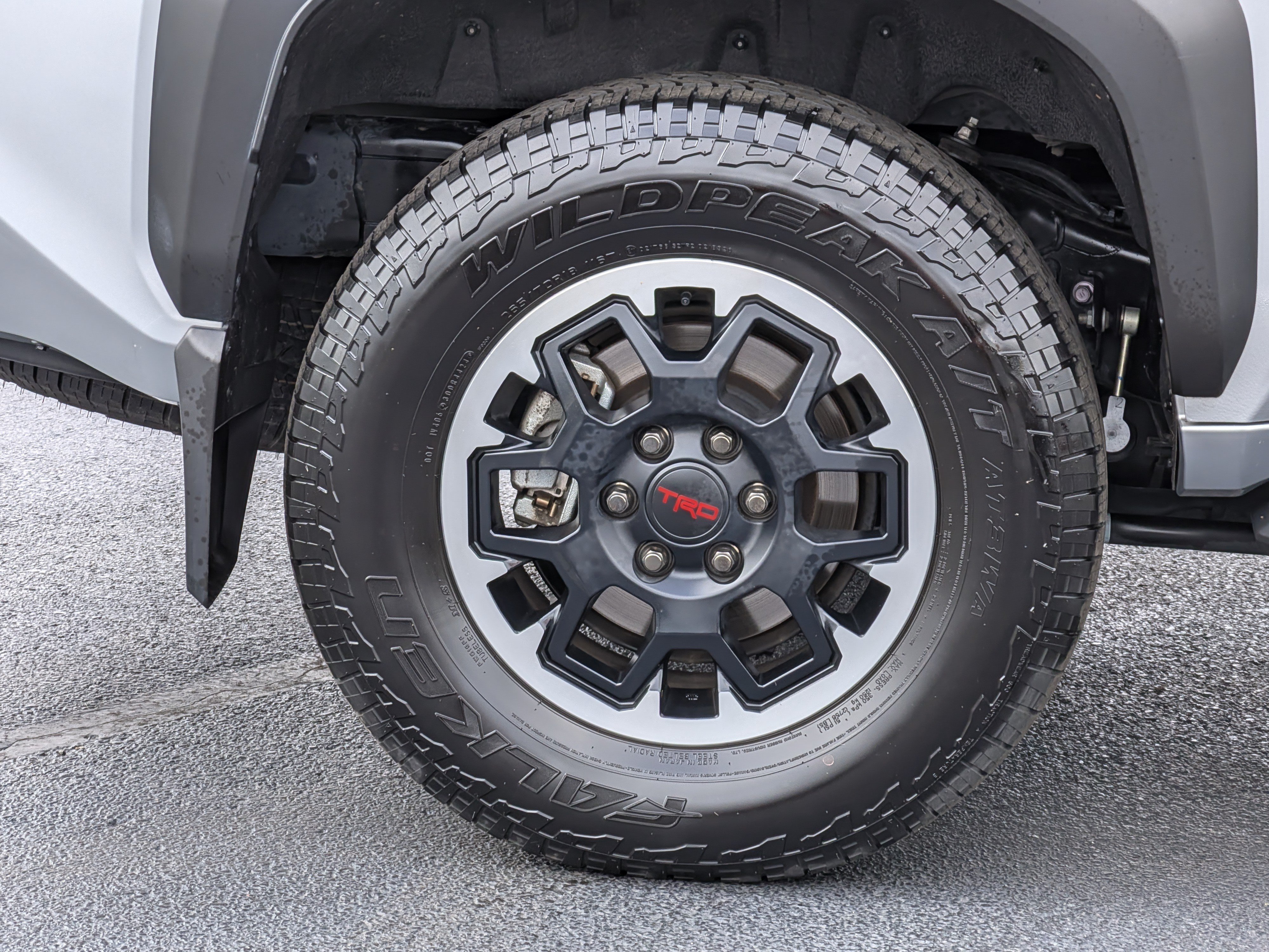Certified 2025 Toyota 4Runner TRD Off-Road Premium w/ Tow Technology Package AWD/4WD image 12