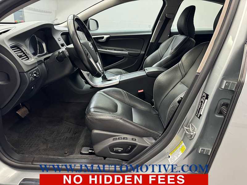 Used 2018 Volvo S60 T5 Dynamic w/ Vision Package image 13