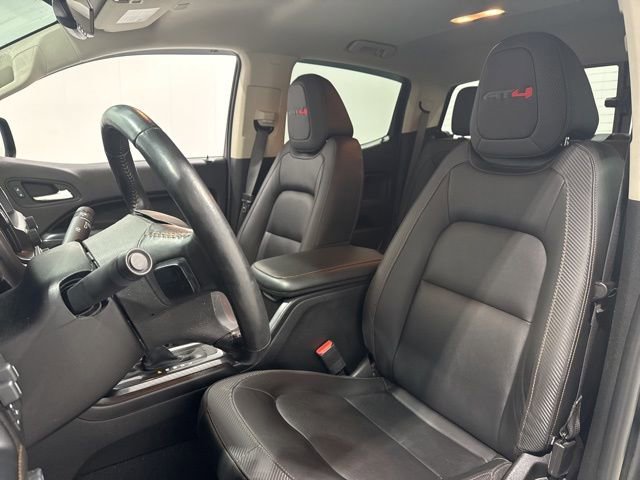 Used 2022 GMC Canyon AT4 w/ Trailering Package image 8