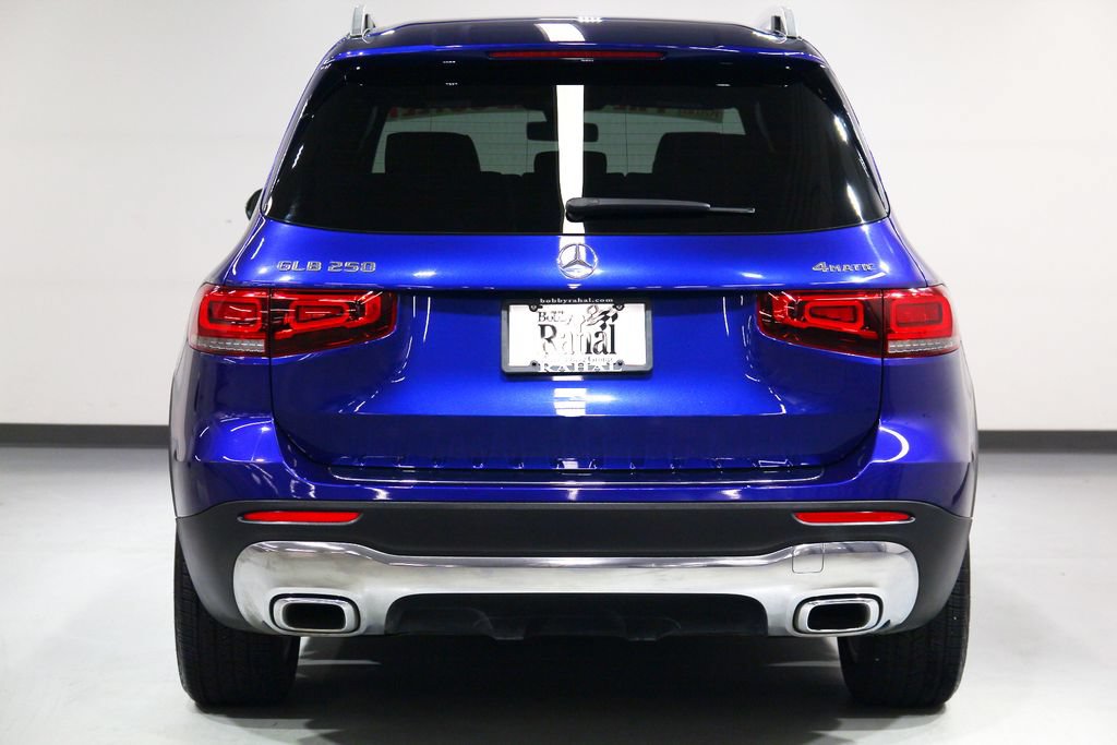 Certified 2020 Mercedes-Benz GLB 250 4MATIC image 3