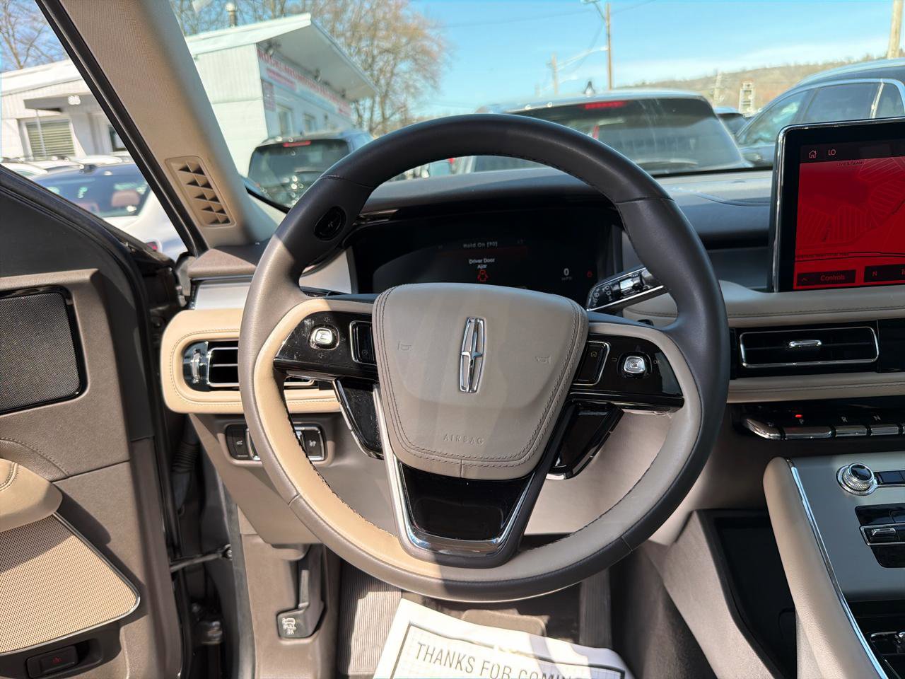 Used 2023 Lincoln Aviator AWD w/ Premium Package image 22