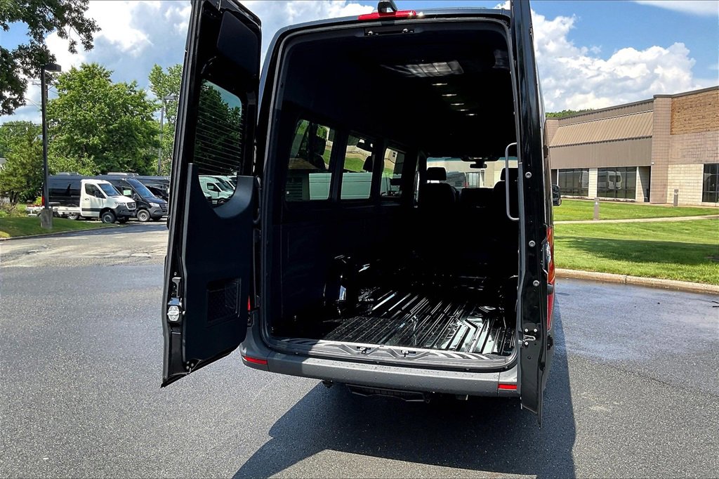New 2025 Mercedes-Benz Sprinter 3500 image 7