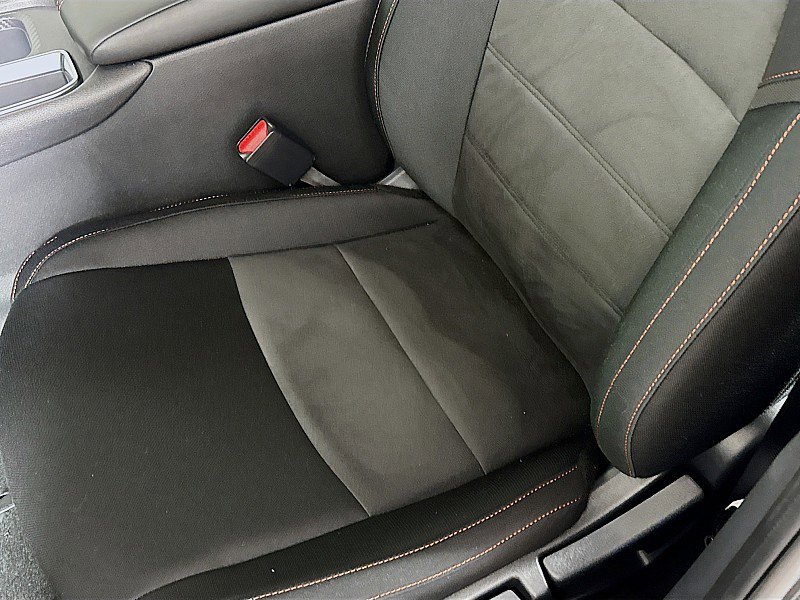 Certified 2025 Nissan Sentra SR image 19