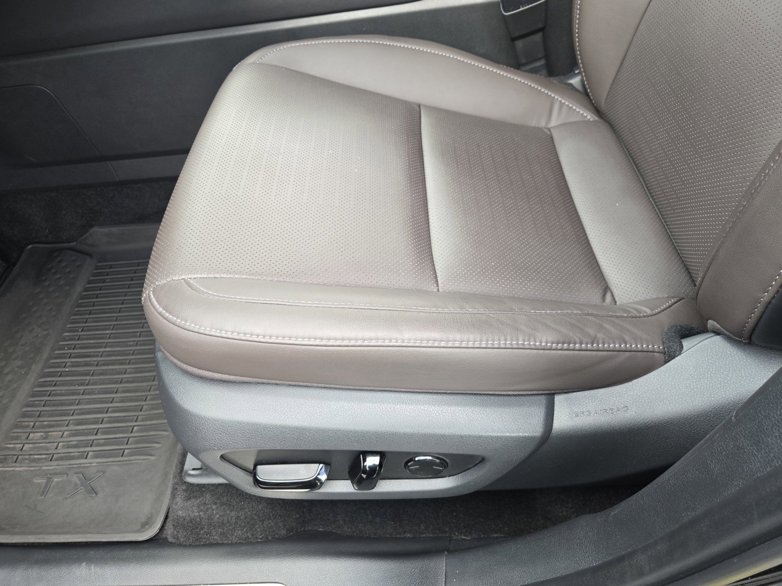 Certified 2024 Lexus TX 350 AWD w/ Captains Chair Package image 18