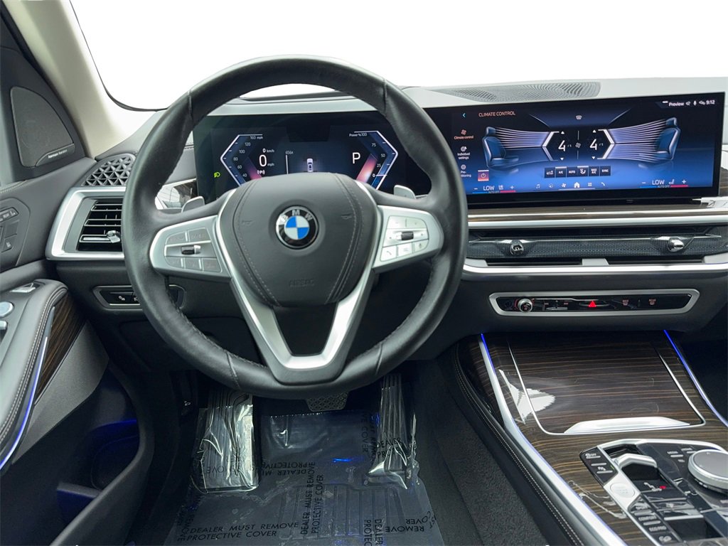 Used 2024 BMW X7 xDrive40i image 18