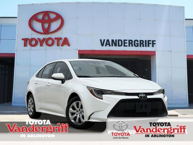 Certified 2022 Toyota Corolla LE image 1