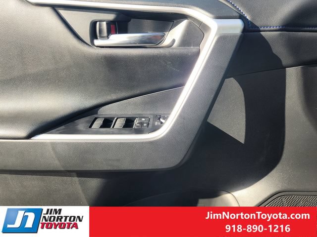 Used 2019 Toyota RAV4 XSE AWD/4WD image 23
