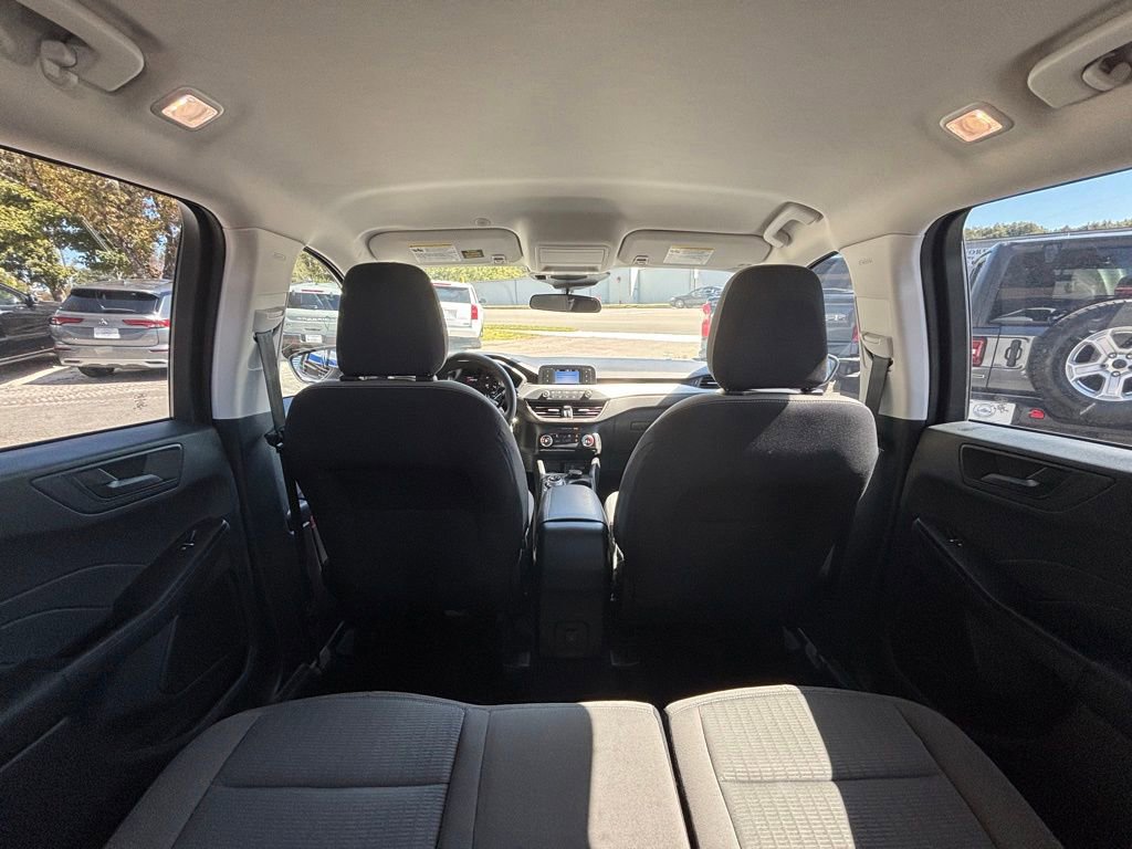 Used 2022 Ford Escape S image 16