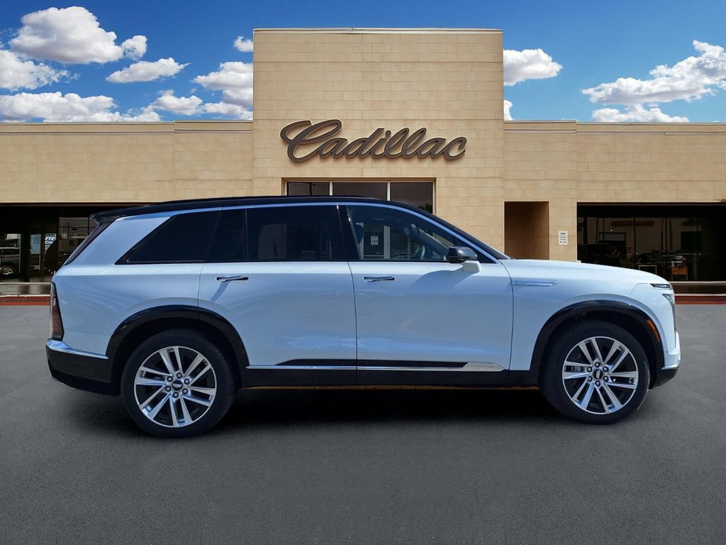 New 2027 Cadillac Vistiq Luxury w/ LPO, Floor Liner Package AWD/4WD image 3