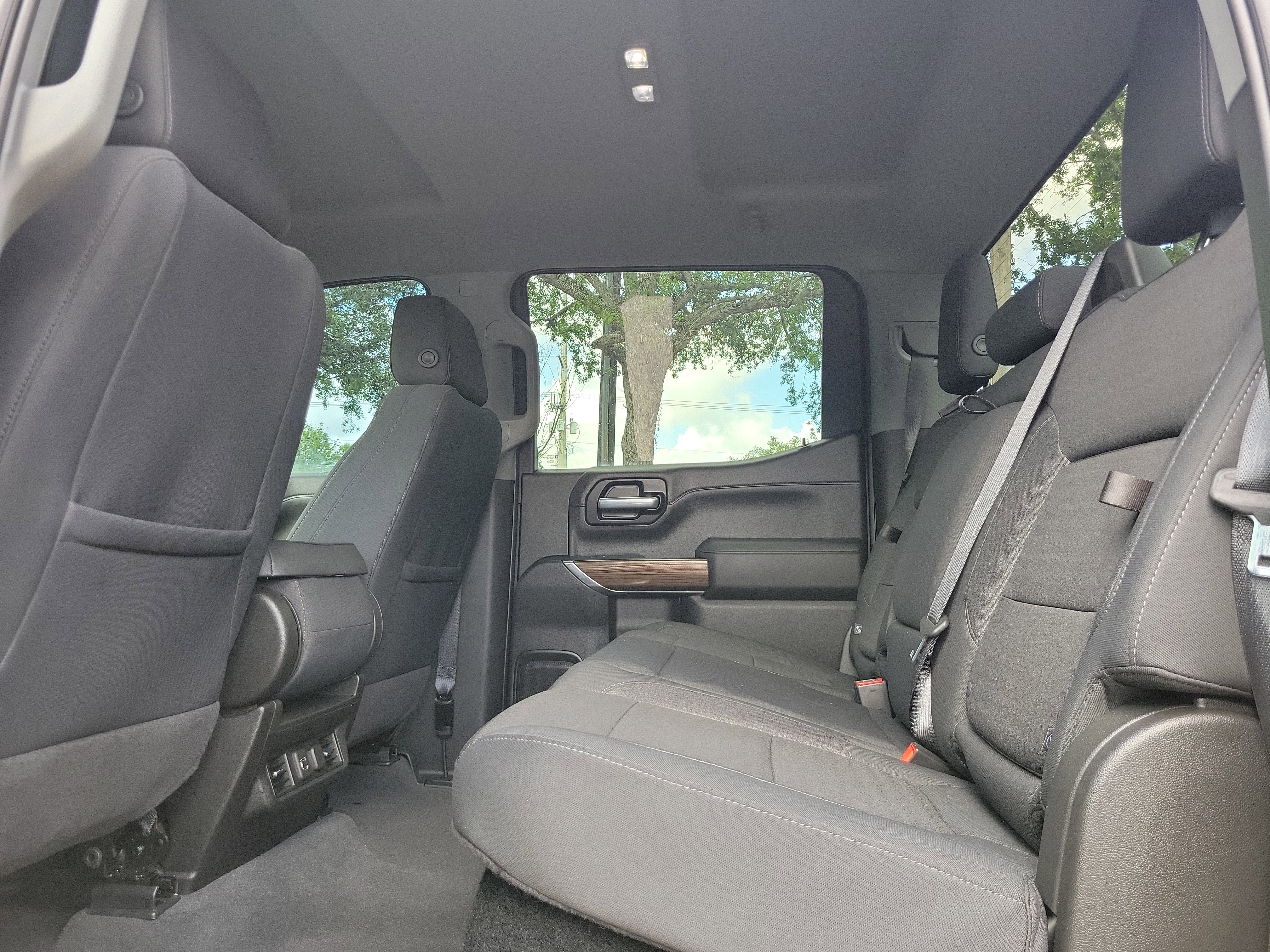 Used 2021 Chevrolet Silverado 1500 RST image 12