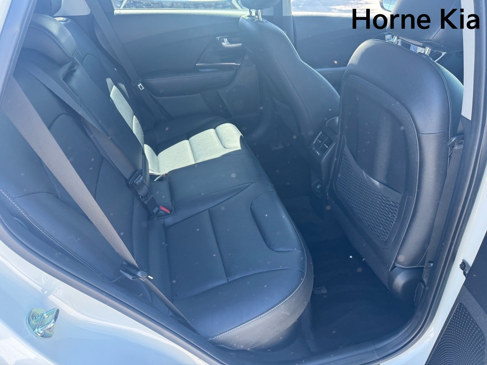 Used 2018 Kia Niro Touring FWD image 28