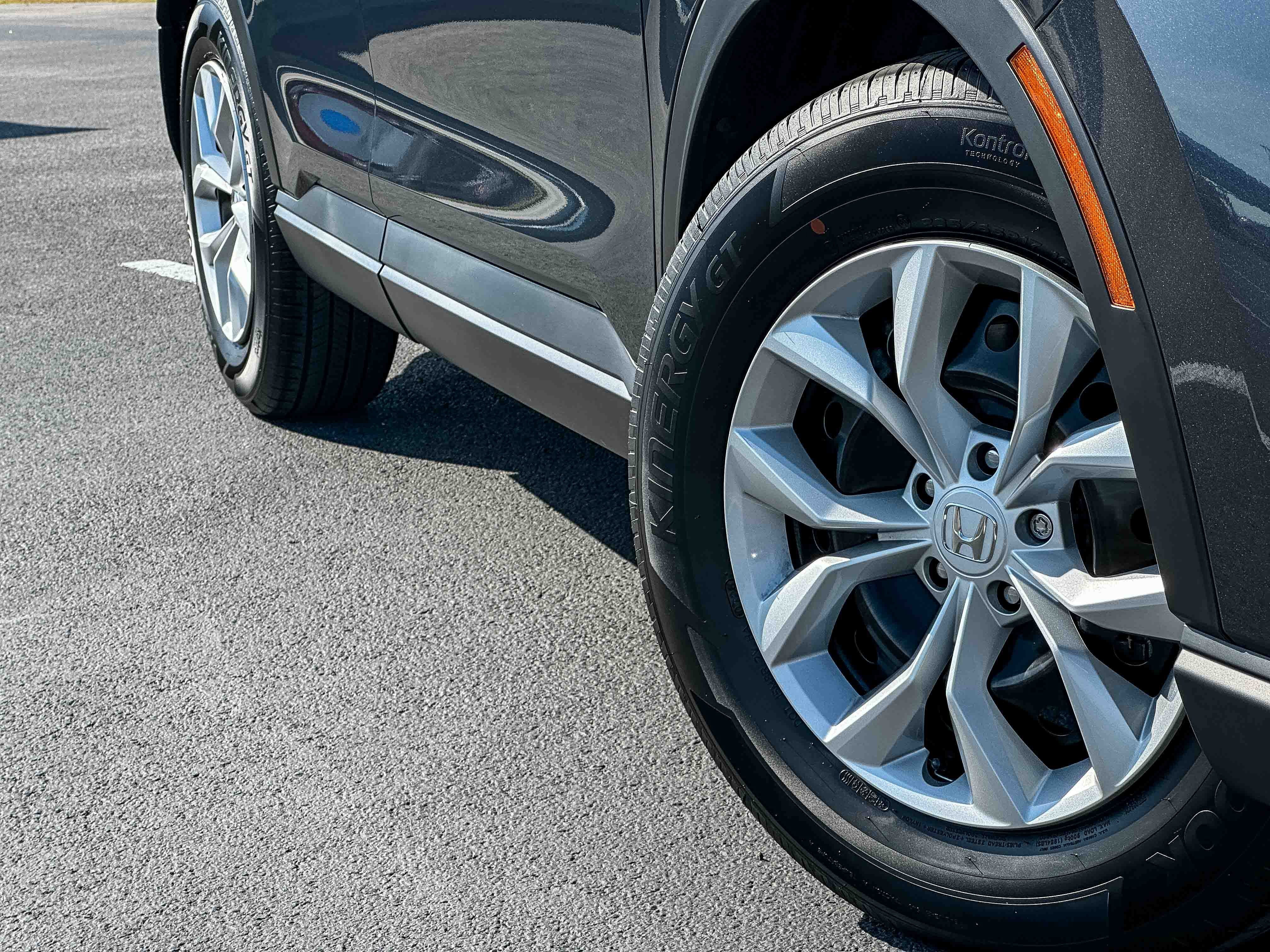 Used 2026 Honda CR-V LX image 3