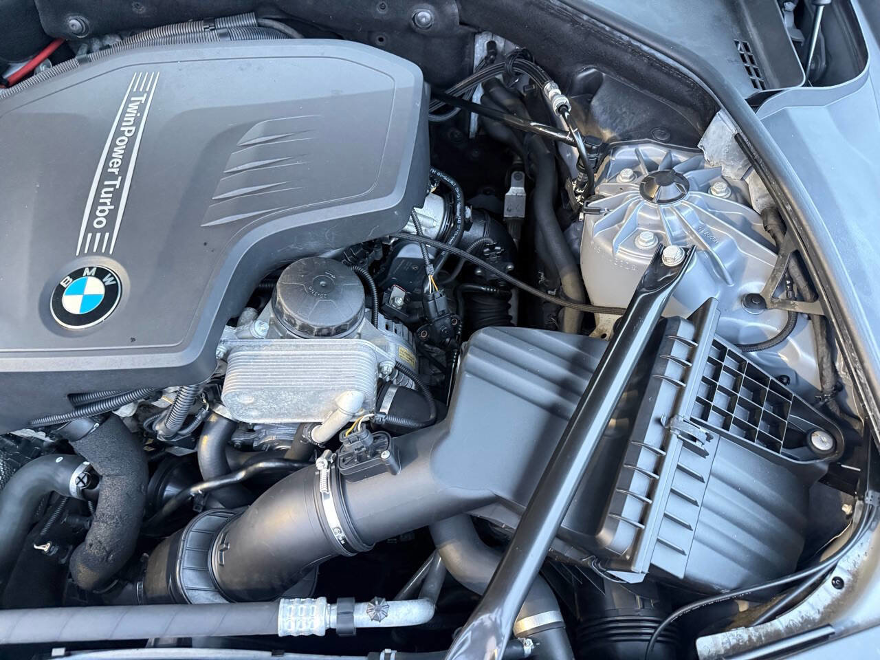 Used 2014 BMW 528i xDrive Sedan image 40