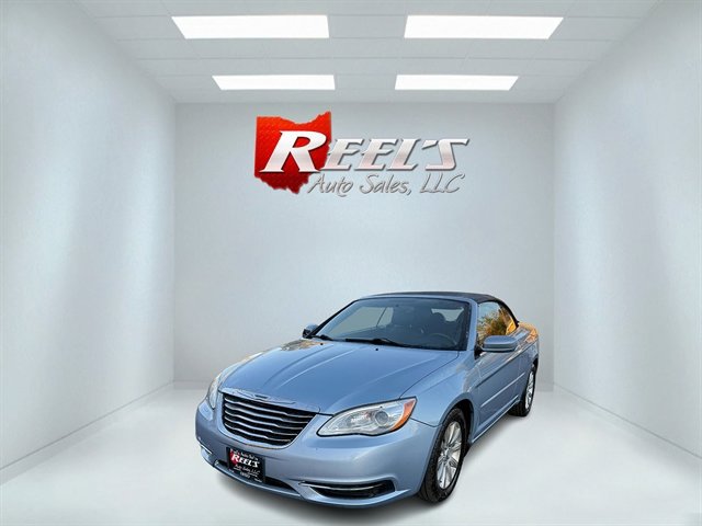 Used 2012 Chrysler 200 Touring image 1