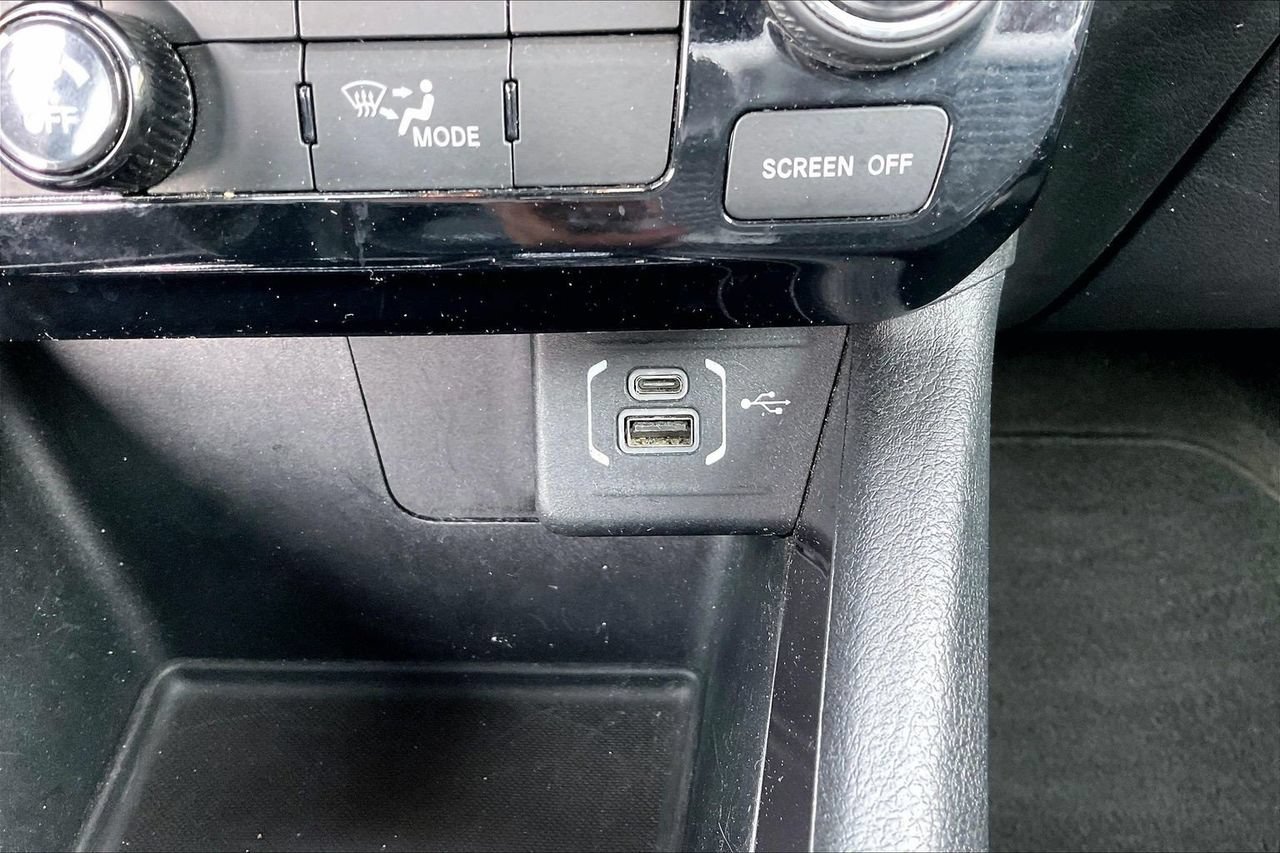 Used 2023 Jeep Compass Sport AWD/4WD image 17