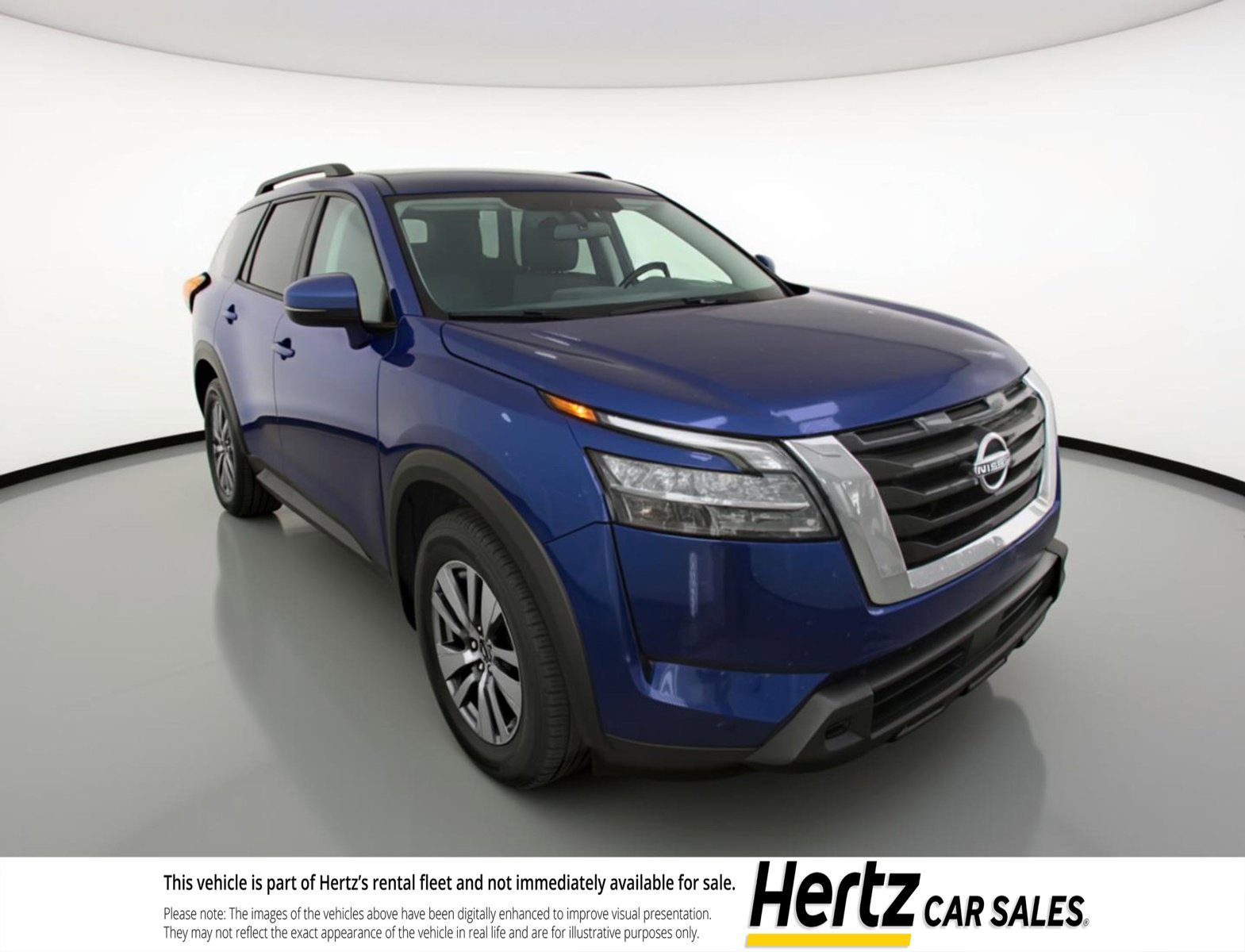 Used 2025 Nissan Pathfinder SV
