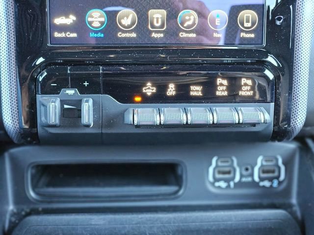 Used 2020 RAM 1500 Limited image 24