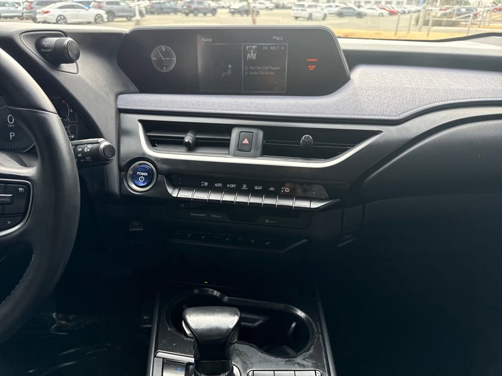 Used 2021 Lexus UX 250h w/ Premium Package image 11