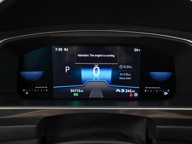 Used 2023 Volkswagen Tiguan SE R-Line image 24