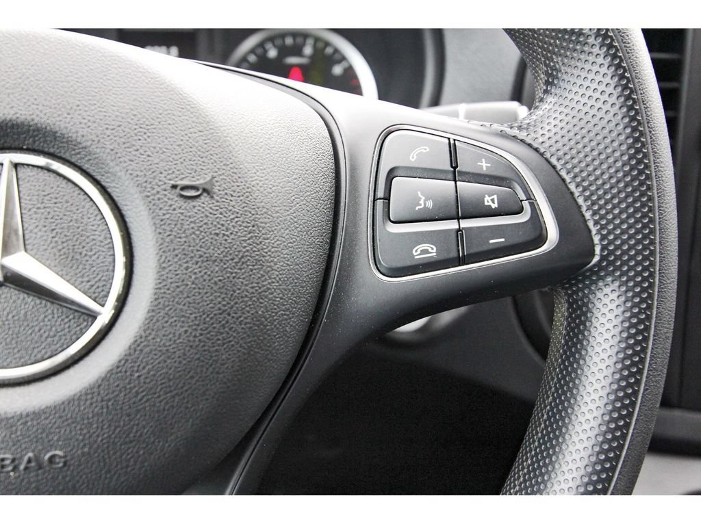 Used 2023 Mercedes-Benz Metris Passenger image 21