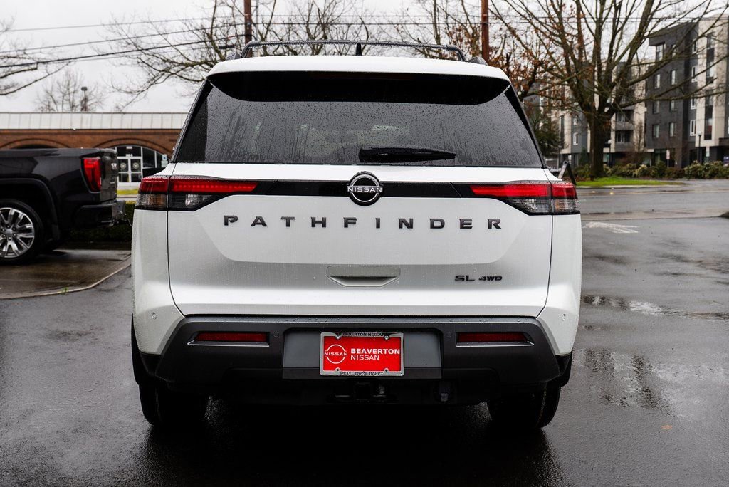 New 2026 Nissan Pathfinder SL w/ SL Premium Package AWD/4WD image 5