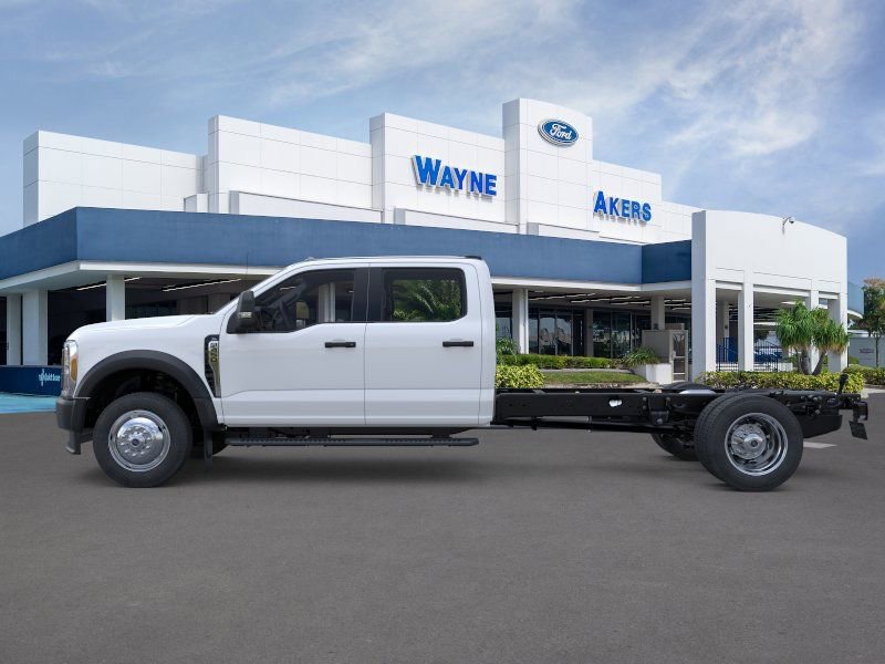 New 2025 Ford F450 XL image 3