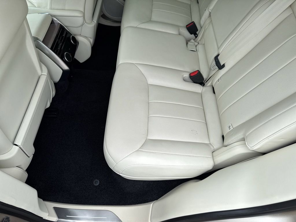 Used 2023 Land Rover Range Rover First Edition AWD/4WD image 27