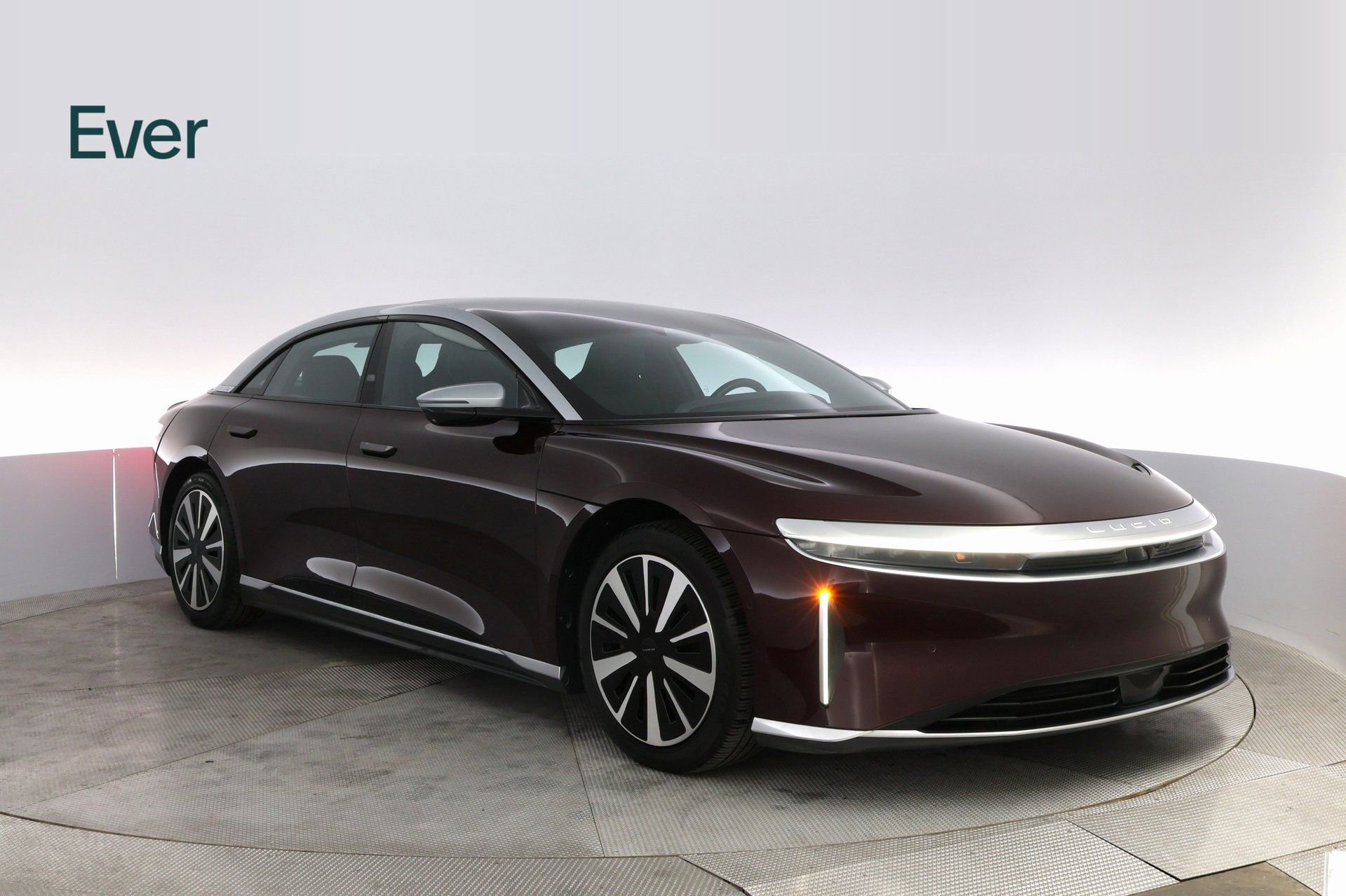 Used 2022 Lucid Air Grand Touring image 4