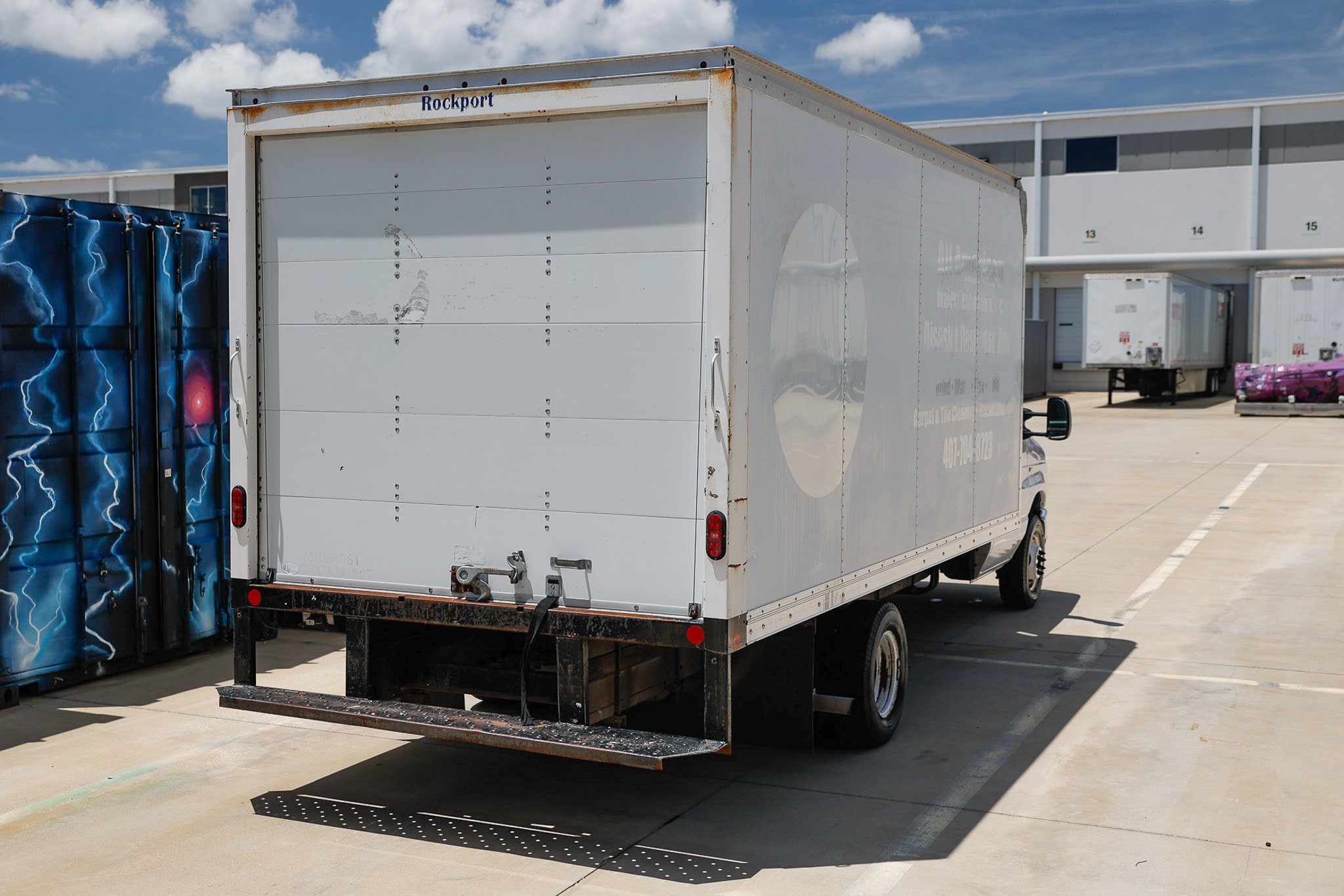 Used 2018 Ford E-350 and Econoline 350 Super Duty RWD image 15